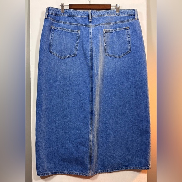 LOFT Women’s Size 18 Light Blue Denim Skirt - Picture 5 of 12